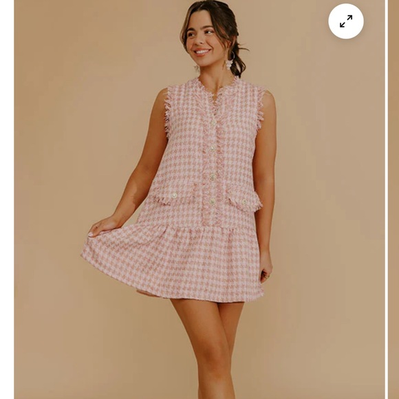 TCEC Dresses & Skirts - Pink Houndstooth Tweed Sleeveless Dress Vest
